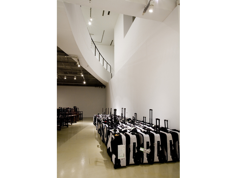 Installation view at GALLERY HYUNDAI, 2008